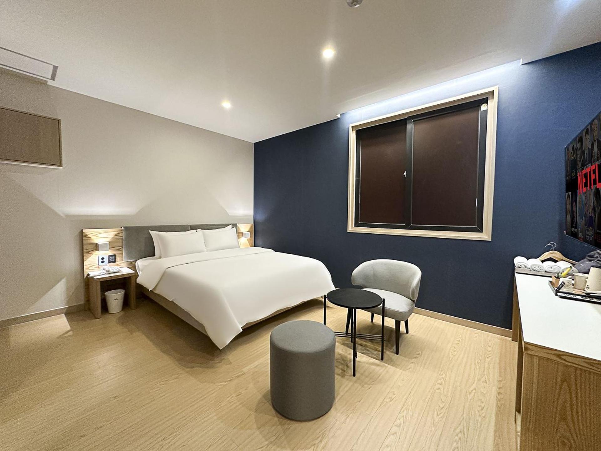 Hound Hotel Changwon Buitenkant foto