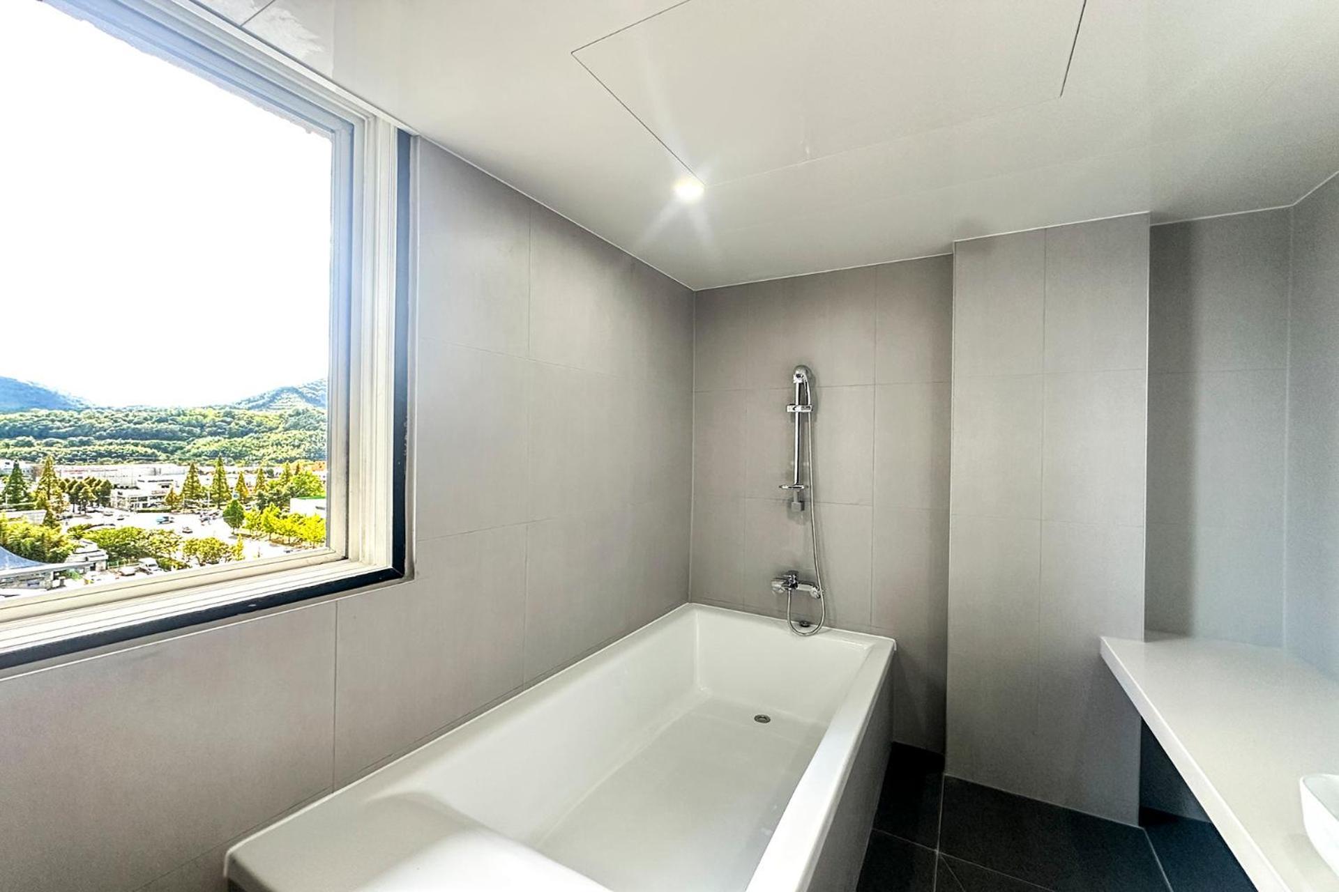 Hound Hotel Changwon Buitenkant foto