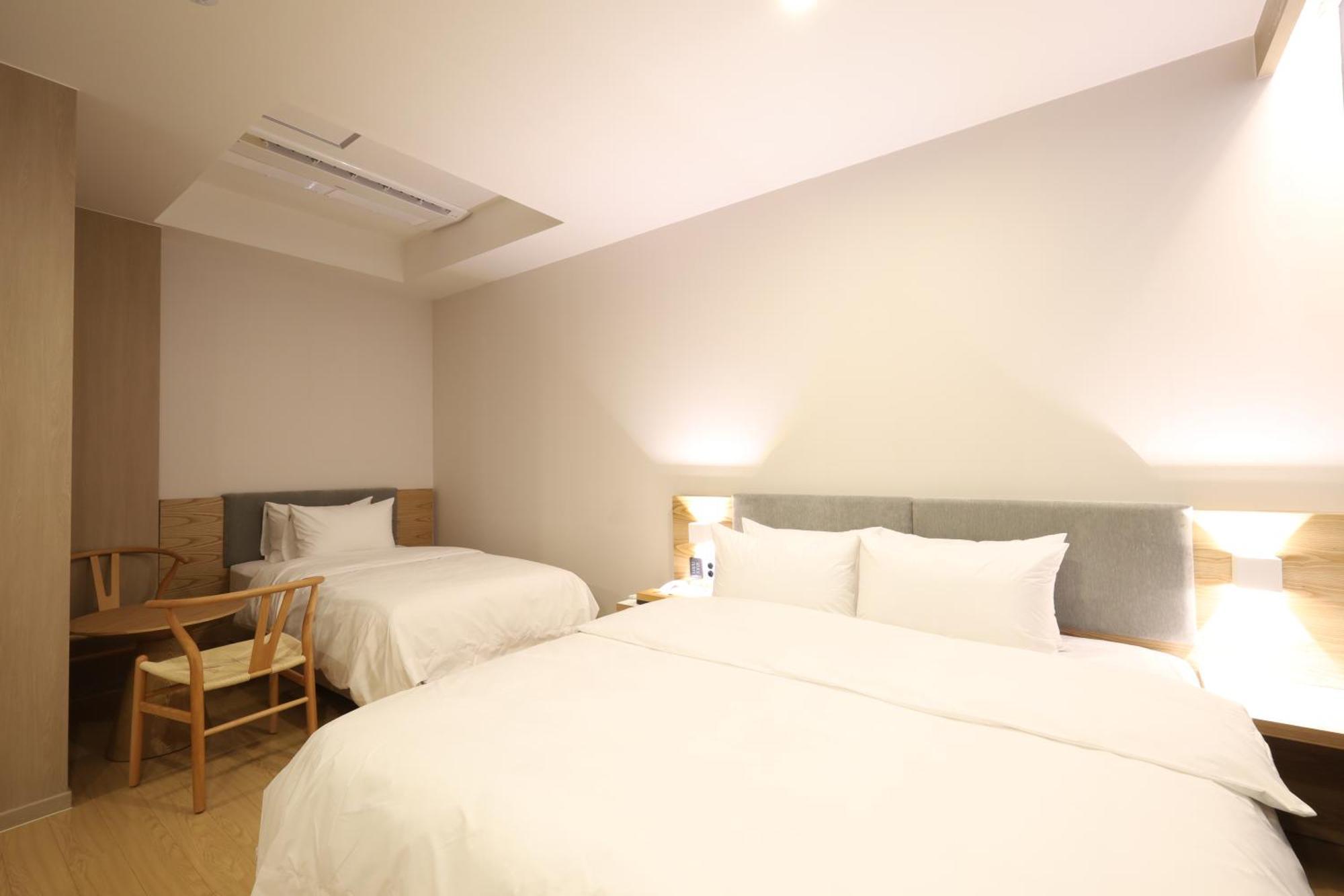 Hound Hotel Changwon Buitenkant foto