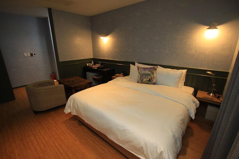 Hound Hotel Changwon Buitenkant foto
